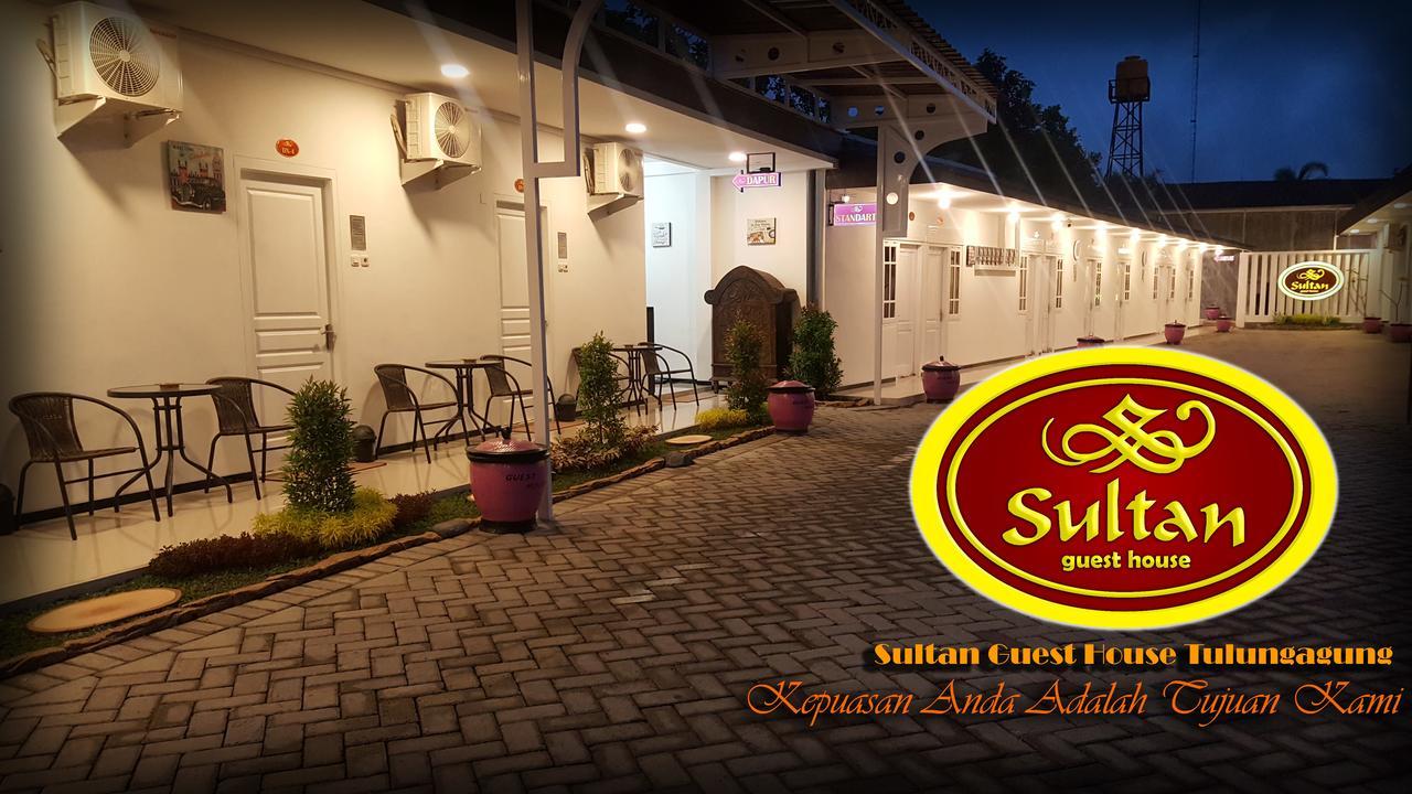 Sultan Guesthouse Tulungagung Exterior foto